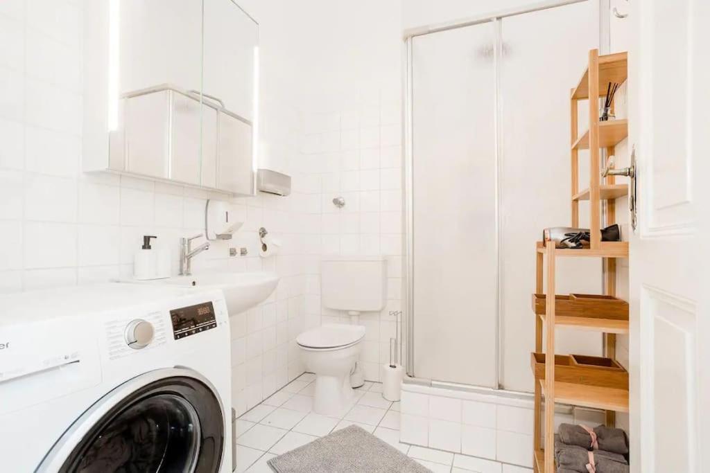 Newly Furnished Apartment For Up To 6 People Berlin Eksteriør bilde