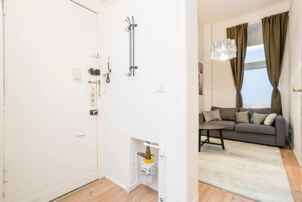 Newly Furnished Apartment For Up To 6 People Berlin Eksteriør bilde